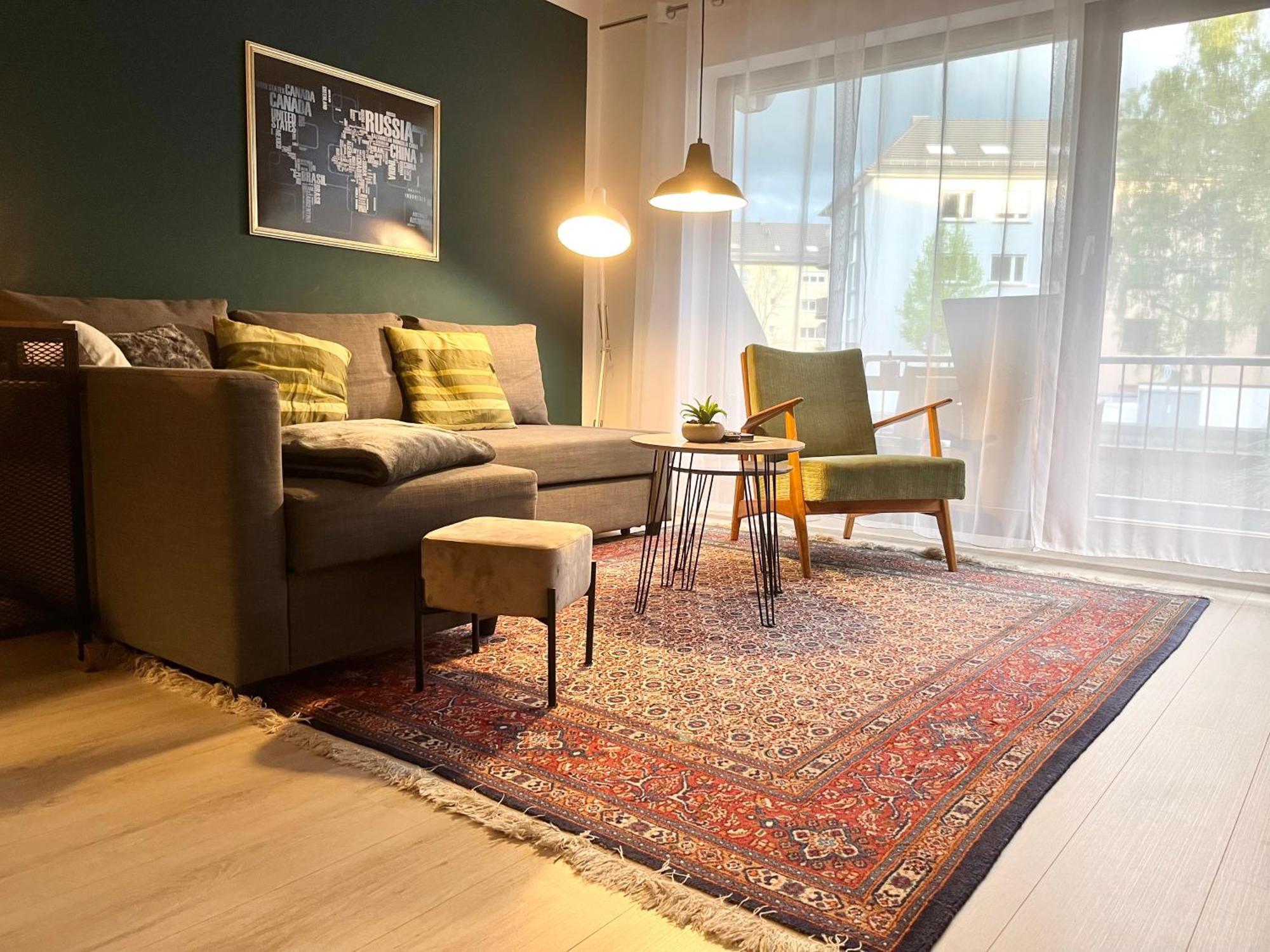 Living At Saarpartments -Adultsonly- 2 Bedrooms, Kitchen - Business & Holiday Apartments For Long- And Short Term Stay, 3 Min To Train Station, Secure E-Bike Parking! Saarbrücken Eksteriør billede